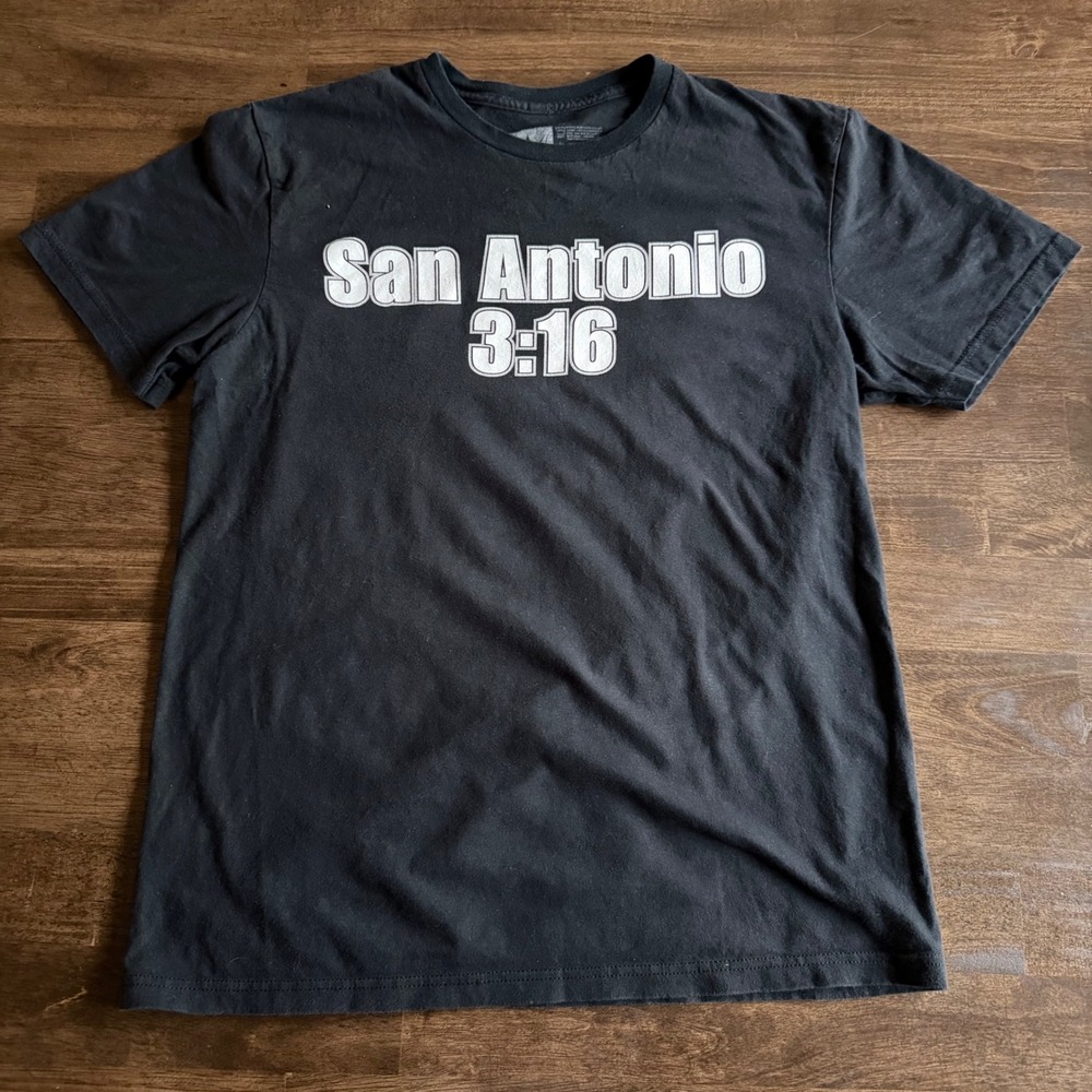 WWE Stone Cold Steve Austin San Antonio 316 Smoking Skull T-Shirt Mens Medium